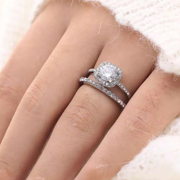 New Sterling Silver Diamond Engagement Set Ring - Picture 3 of 3